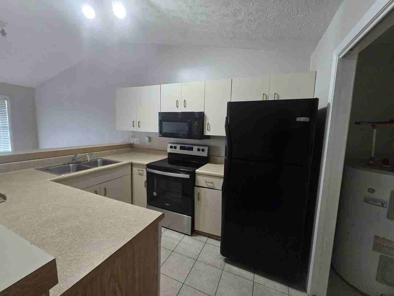 6740 Willowbrook Dr - Photo 3 of 15