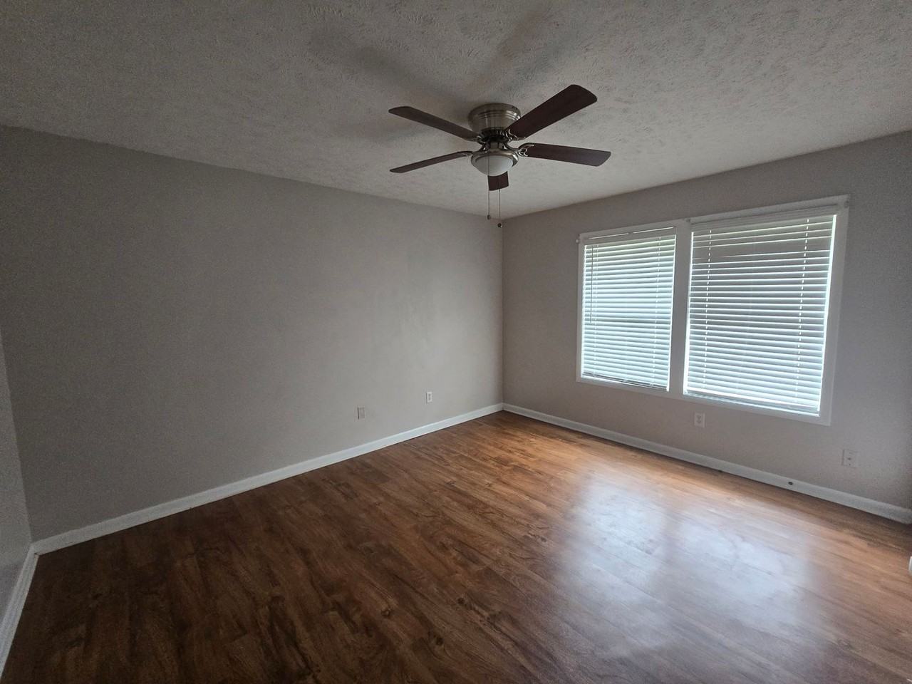 6740 Willowbrook Dr - Photo 5 of 15