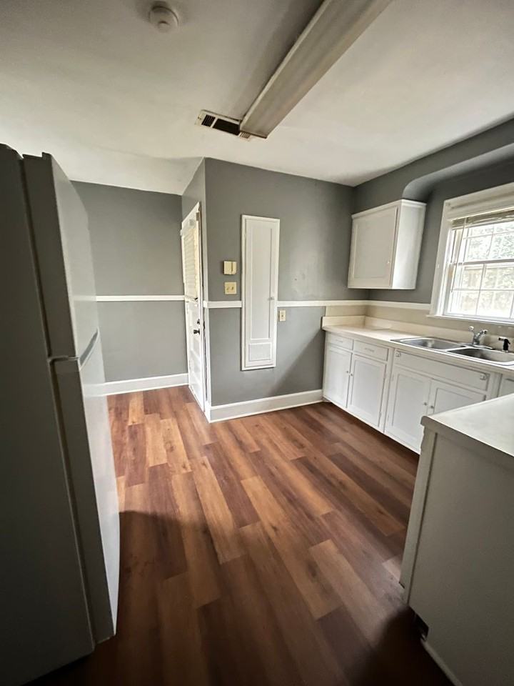 3652 Carrington Rd - Photo 5 of 11