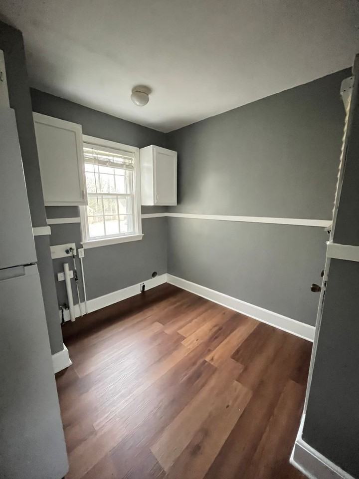 3652 Carrington Rd - Photo 6 of 11