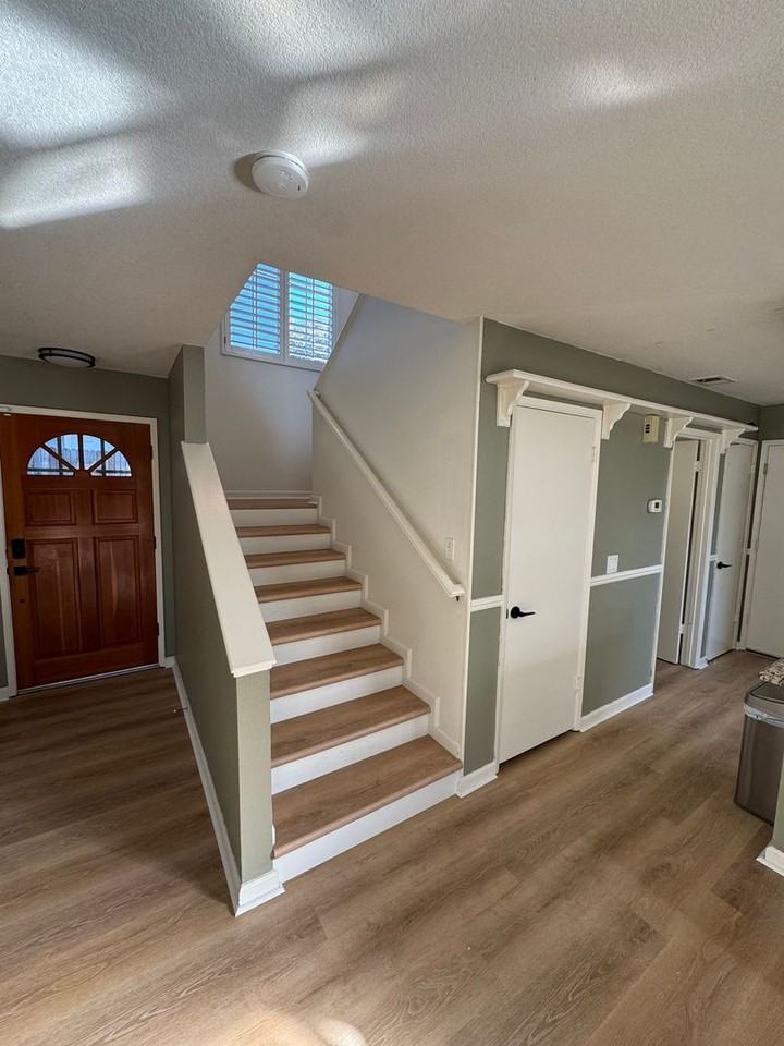 1371 Blossom Dr - Photo 6 of 18