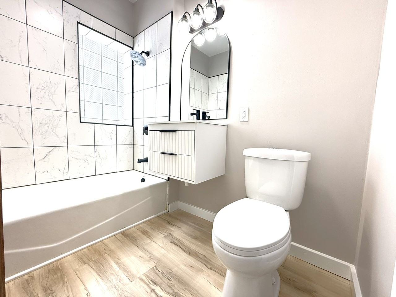 1532 S 64th St - Photo 6 of 9