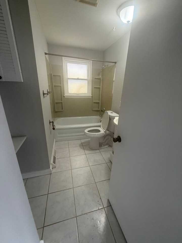 41537 Northwood St - Photo 7 of 11