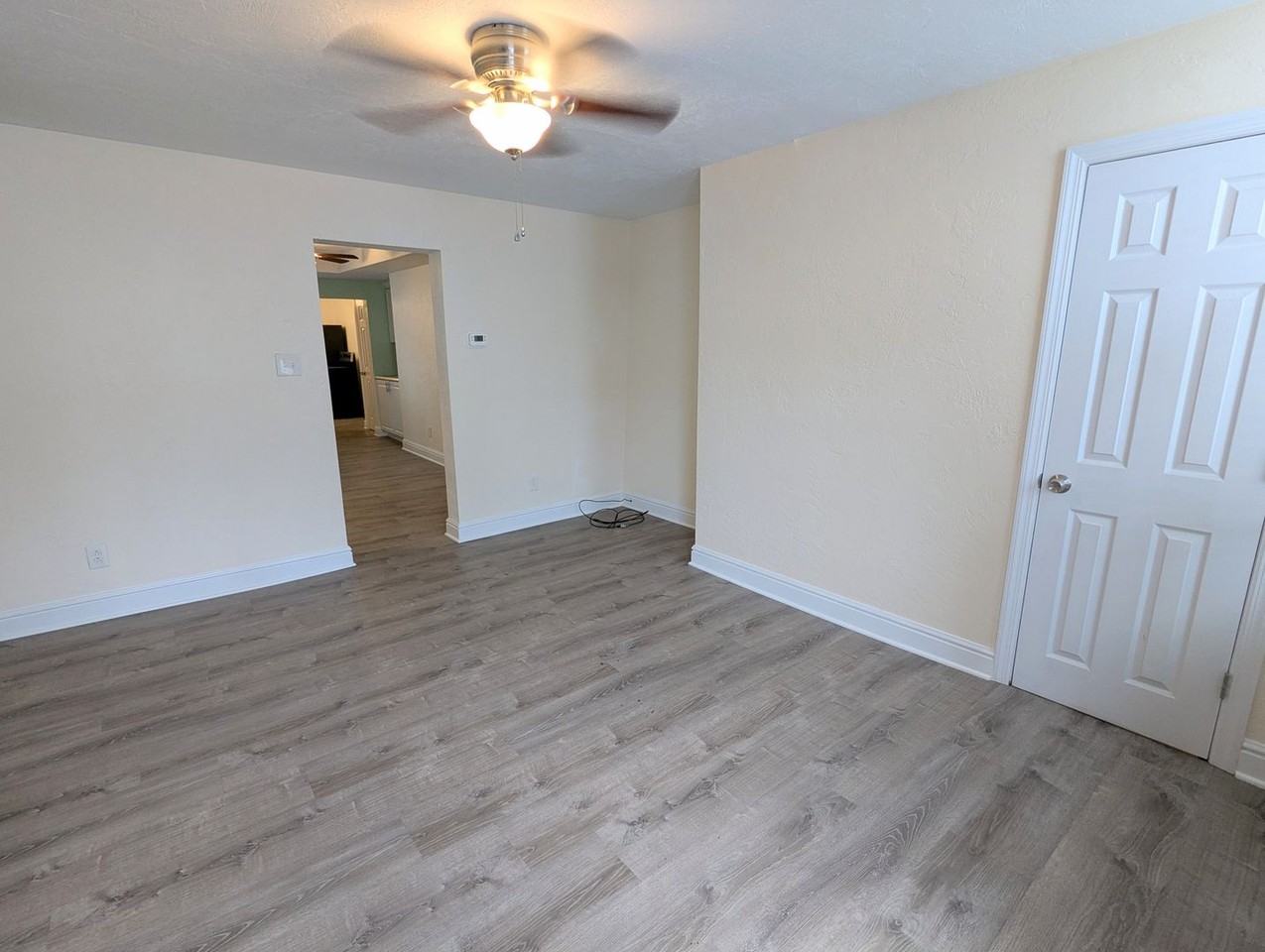 118 S 25th St - Photo 6 of 17