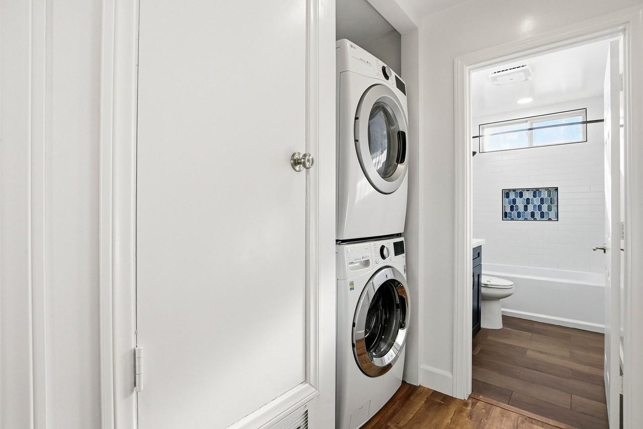 4191 Combe Way - Photo 2 of 29