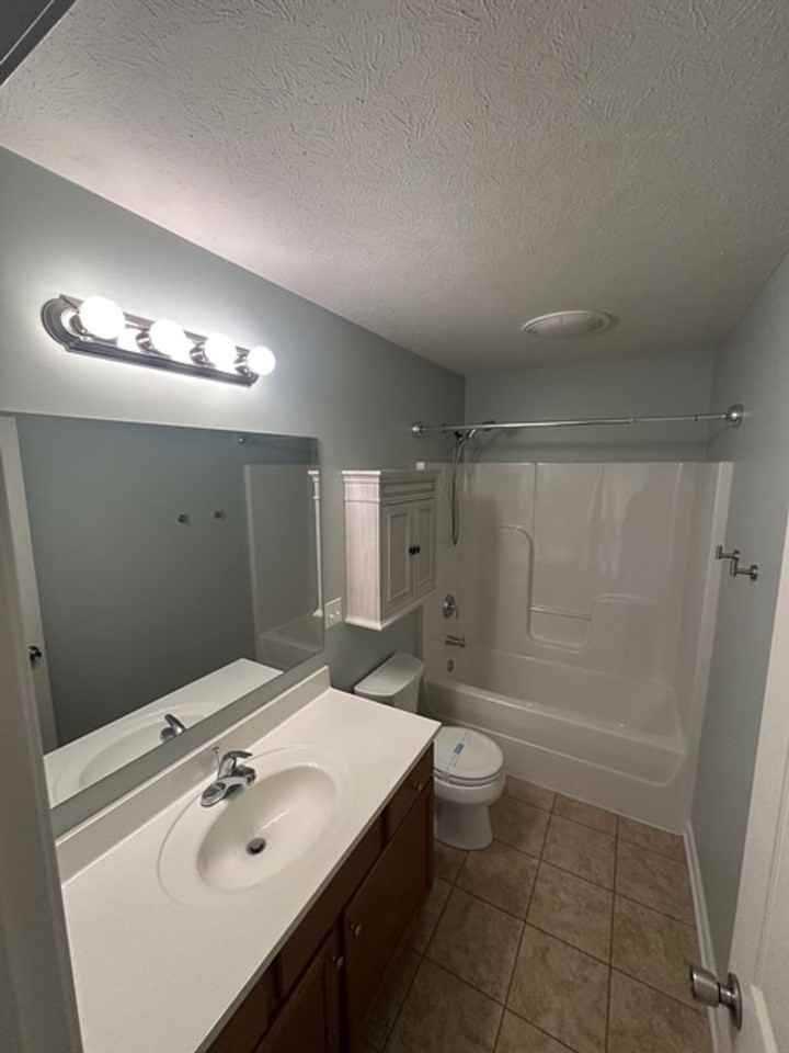 4 Kings Way - Photo 4 of 27