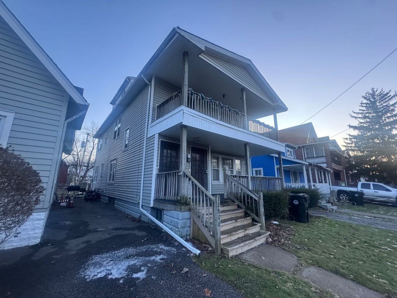 12804 Imperial Ave - Photo 2 of 47