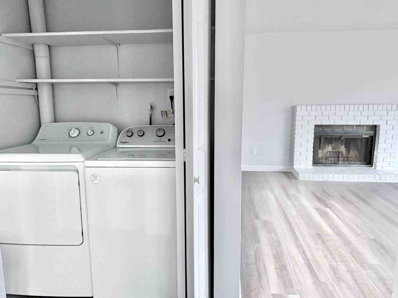 3802 D Pl Se - Photo 7 of 18