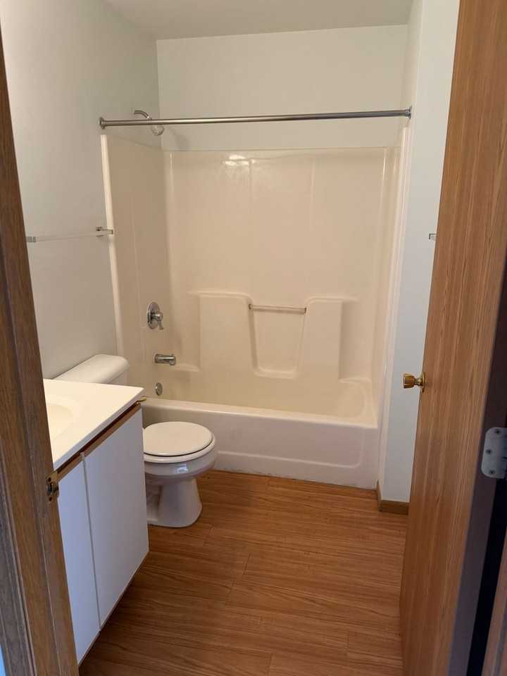 Jamesway Apartments - Photo 3 of 5