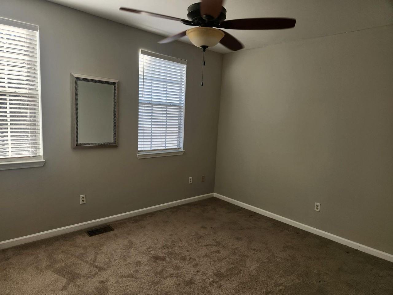 737 Woodland Creek Way - Photo 5 of 8