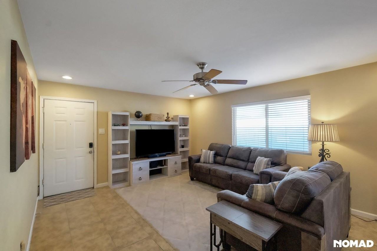 1049 N Granite Reef Rd - Photo 6 of 22