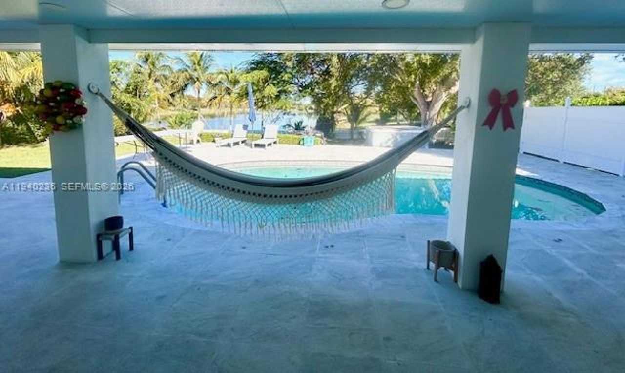 9825 Palmetto Club Dr #0 - Photo 2 of 21