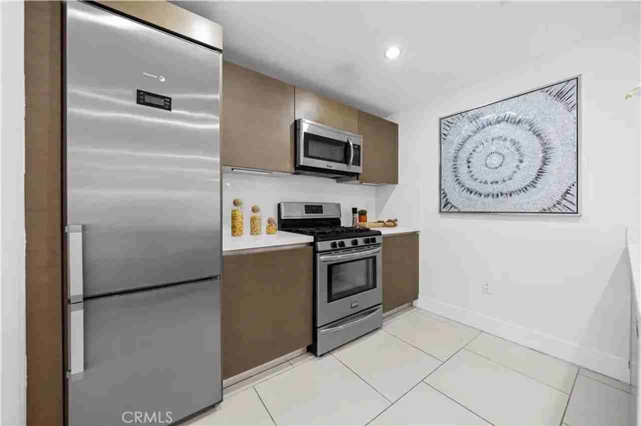 1730 Sawtelle Blvd #213 - Photo 2 of 21