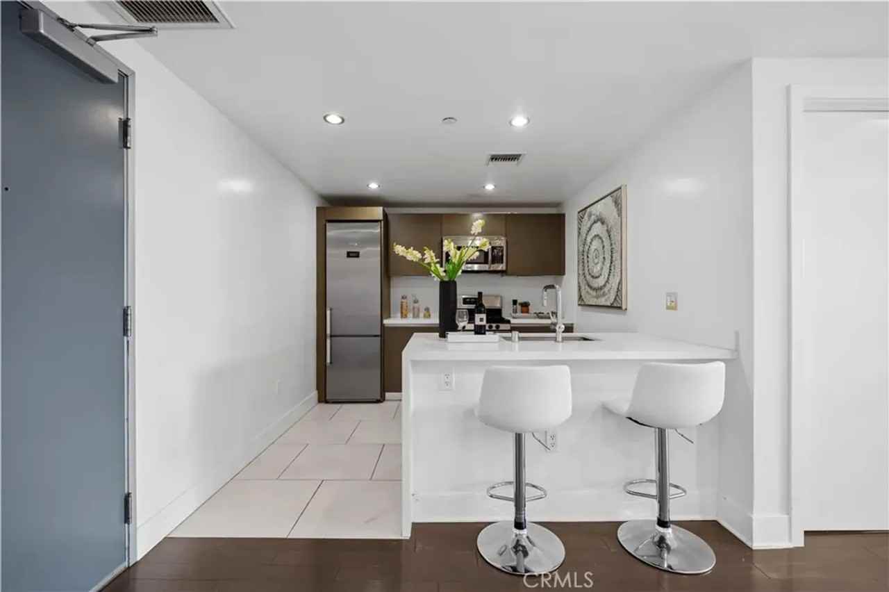 1730 Sawtelle Blvd #213 - Photo 3 of 21