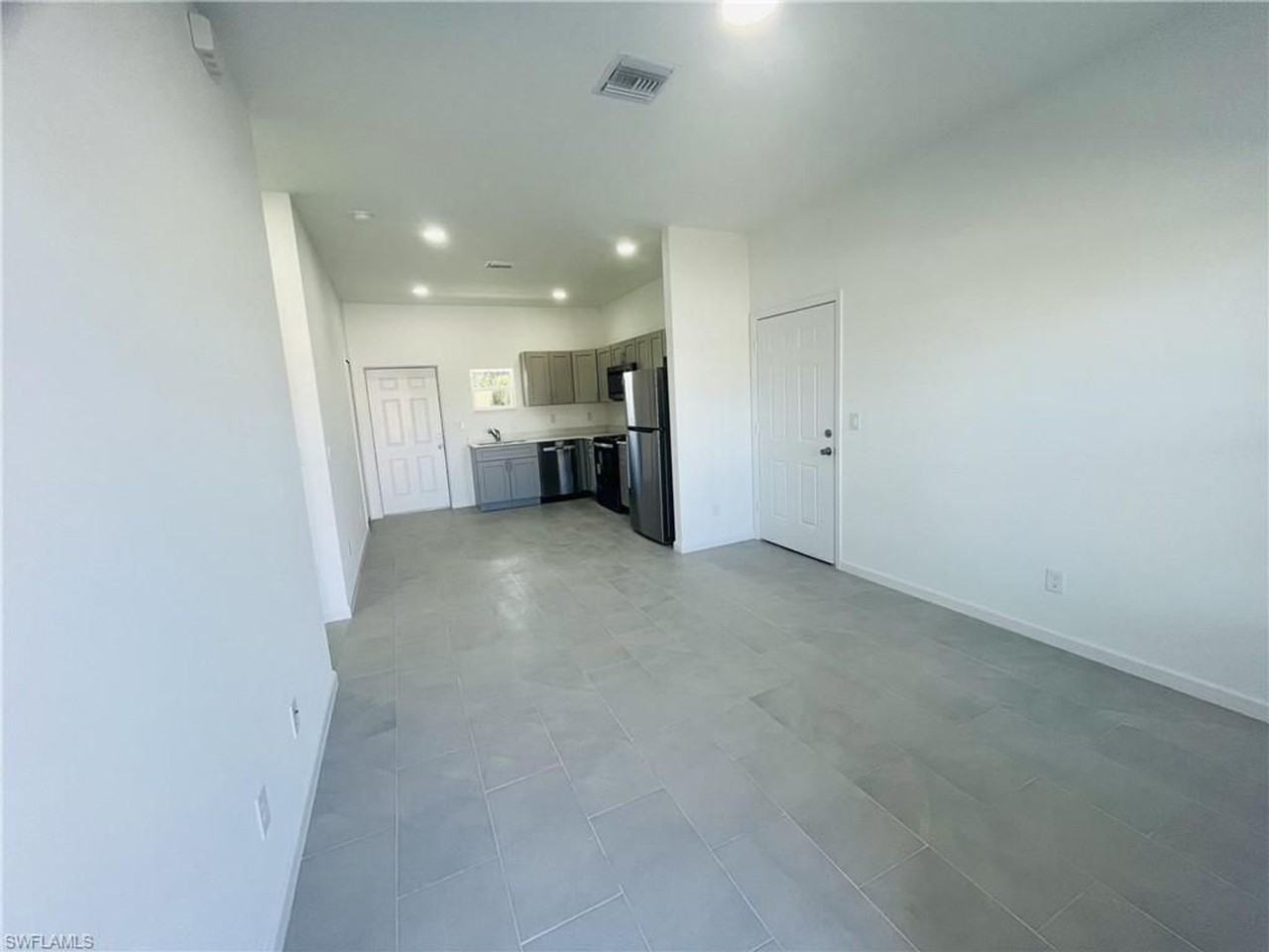 2709 8th St Sw - Photo 4 of 14