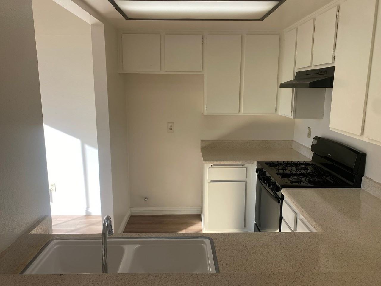 801Paul - Photo 7 of 35