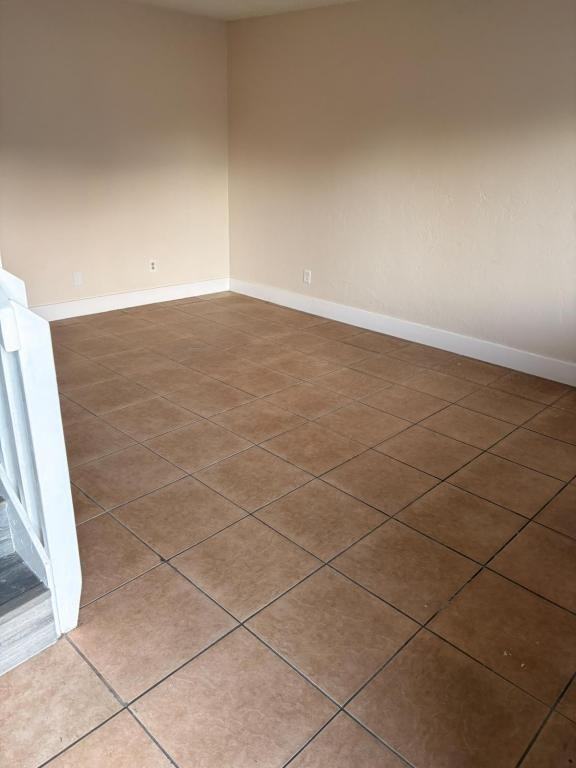 1215 Alabama Ave #D - Photo 4 of 26