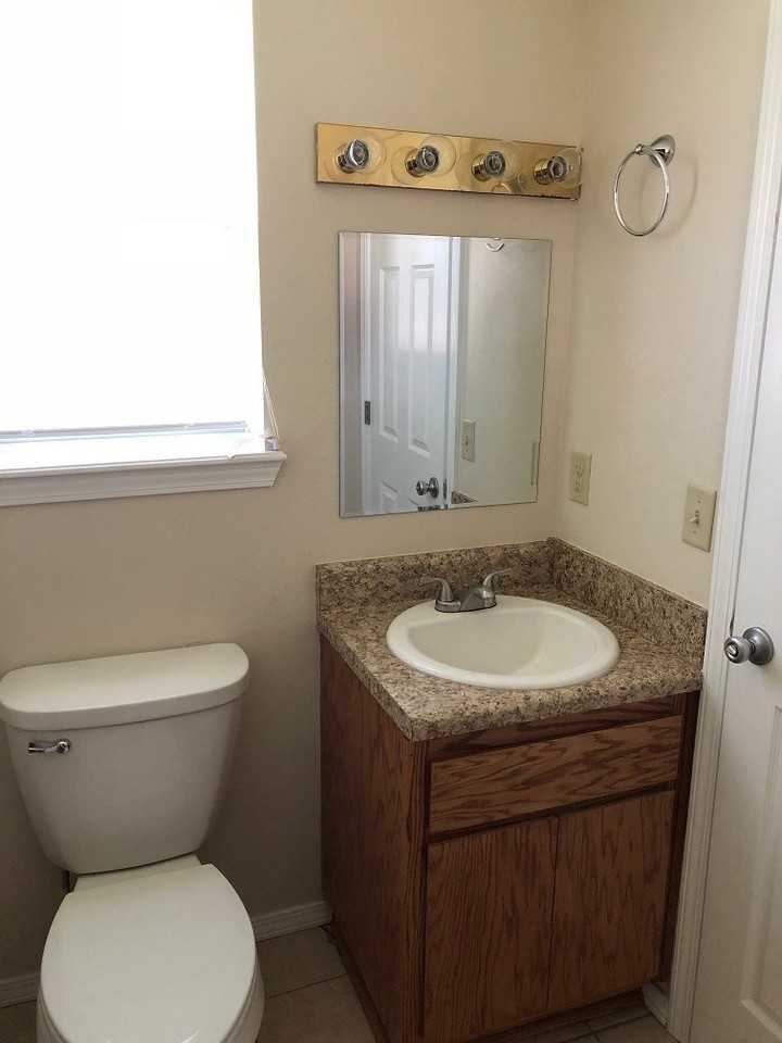 5503/5505 Staci Place - Photo 6 of 7