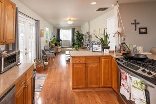 611 Ne Innes Ln #A - Photo 1 of 1