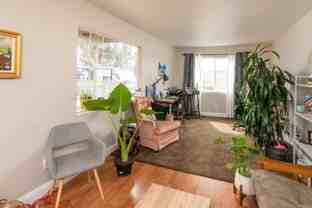 611 Ne Innes Ln #A - Photo 1 of 1