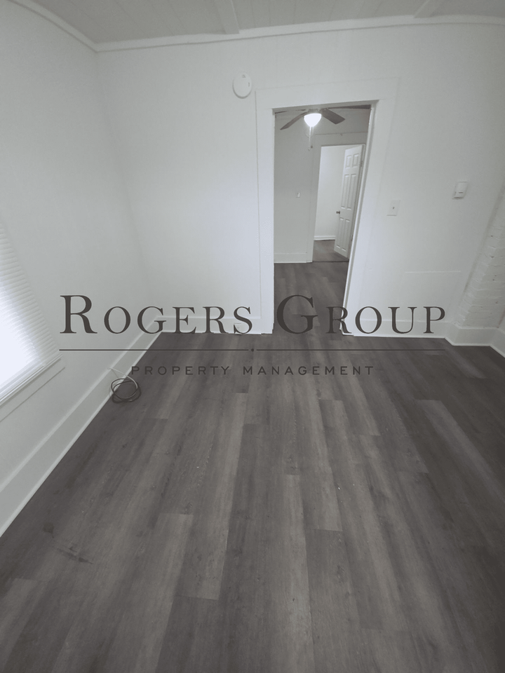 311 Mulberry St - Photo 3 of 8