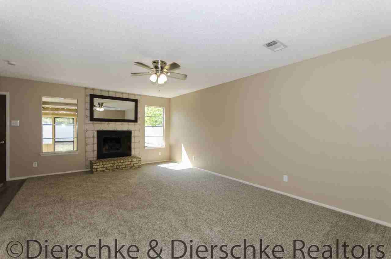 1655 Linda Lee Dr - Photo 7 of 16