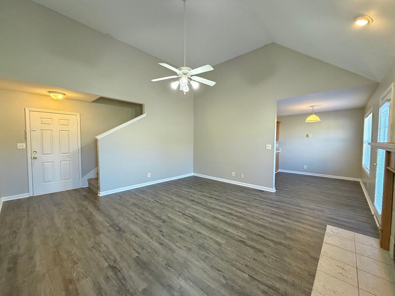 265 Senator Dr - Photo 3 of 40