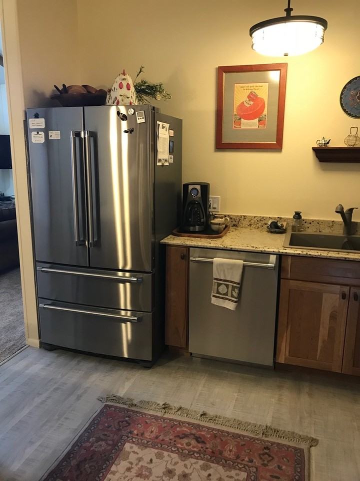 2031 N Country Club Dr - Photo 4 of 11