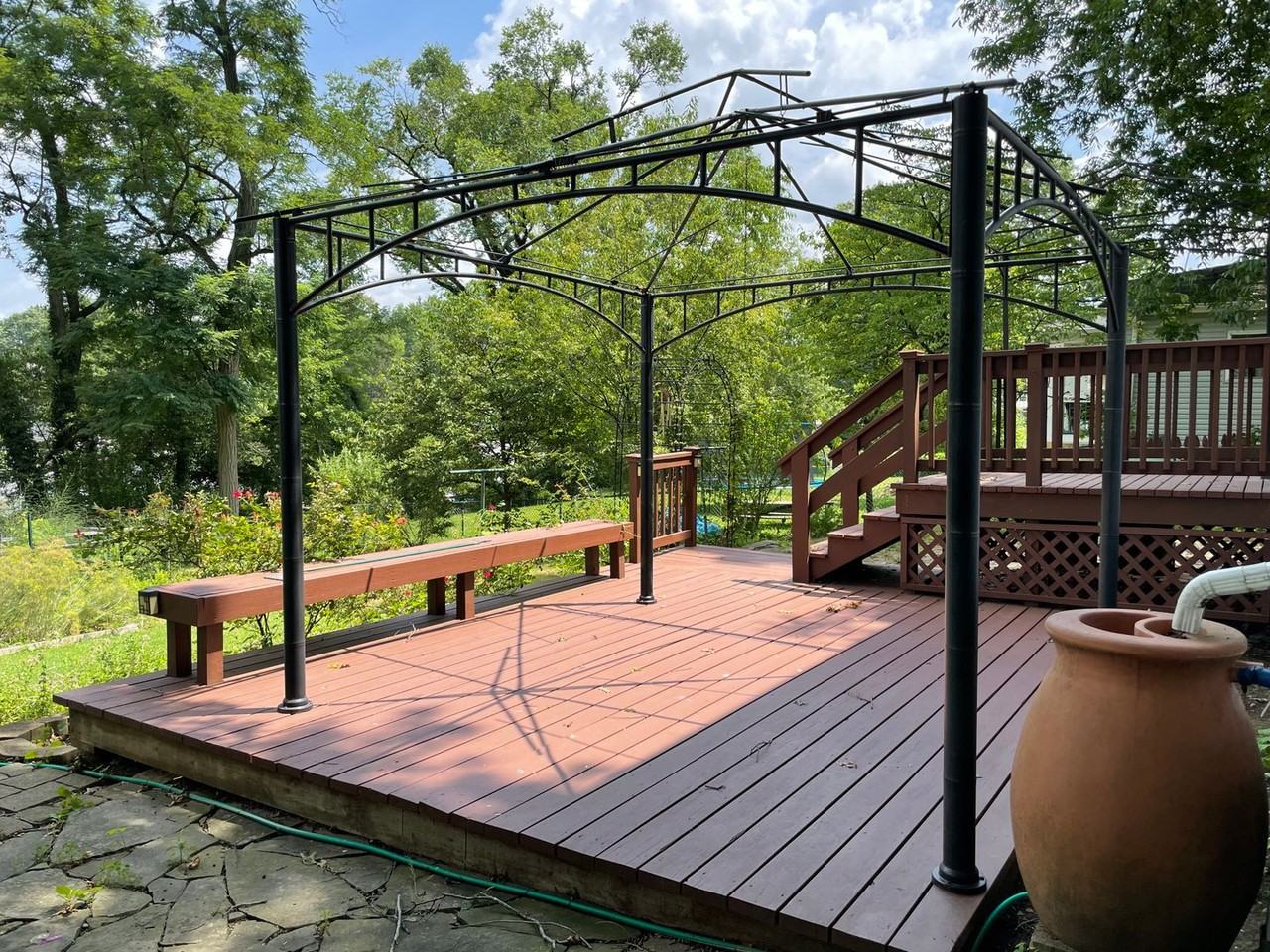 1260 Oxford Pl - Photo 7 of 15