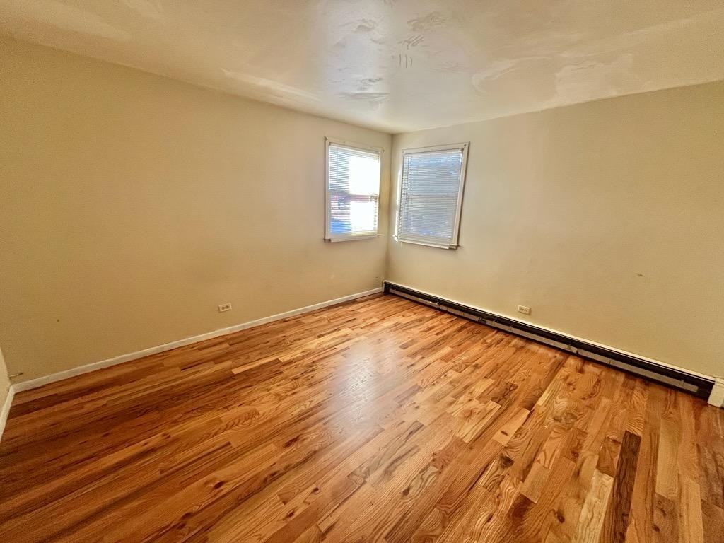 13507 Seeley Ave - Photo 3 of 3