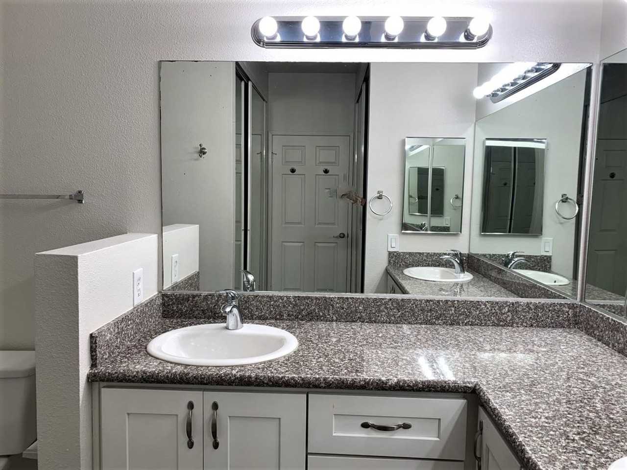 10911 Sabre Hill Dr #360 - Photo 5 of 35