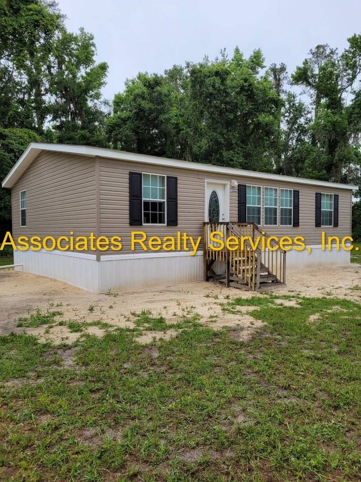 15906 Nw County Road 231 - Photo 7 of 24