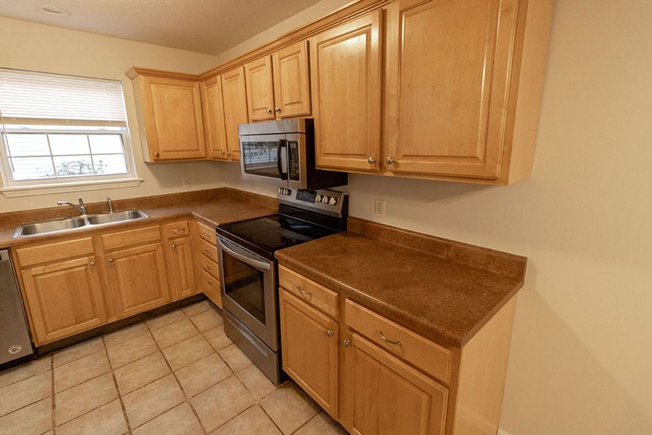 1860 Field St - Photo 6 of 33