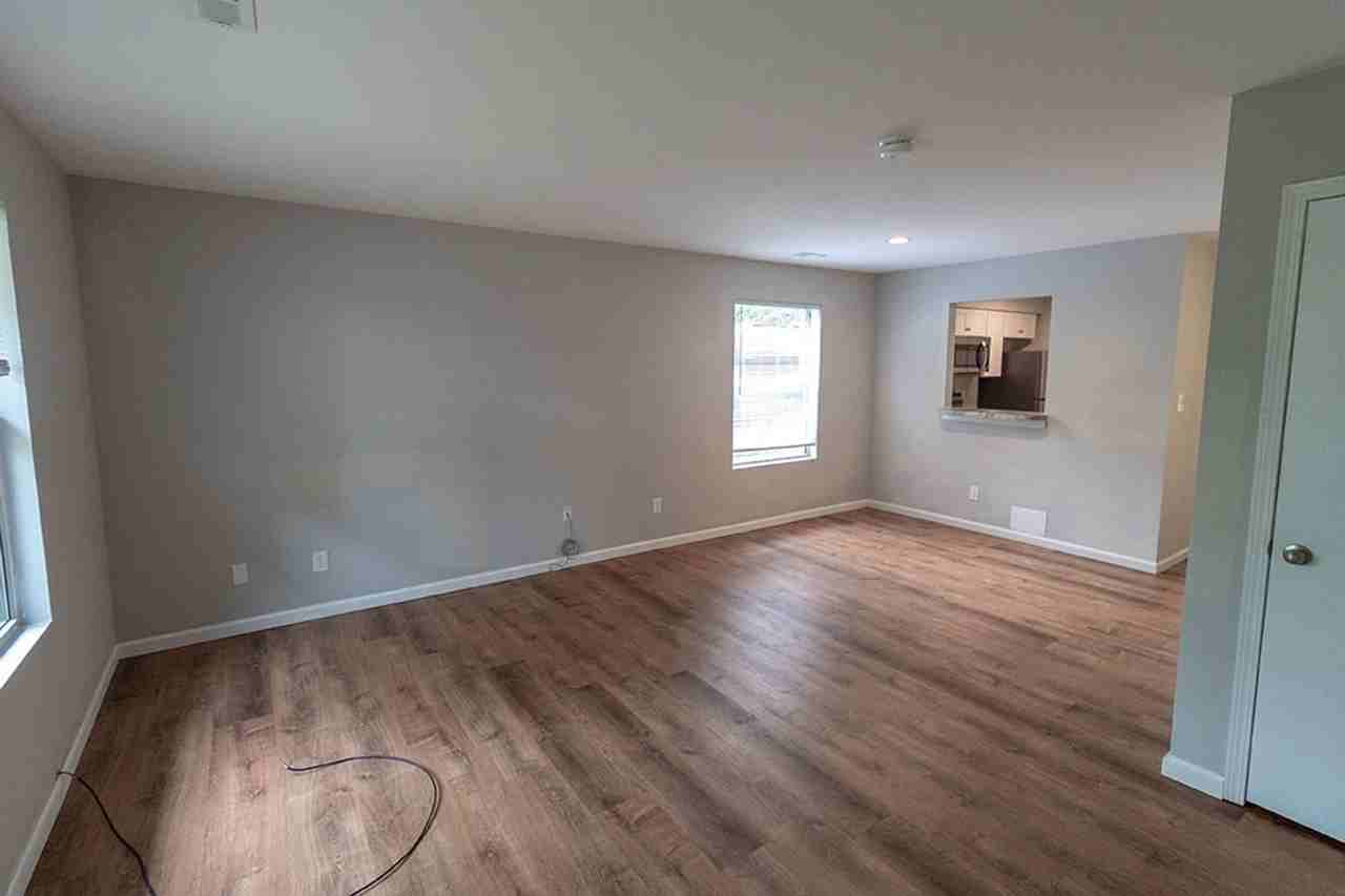 4620 W Bainbridge Dr - Photo 3 of 27