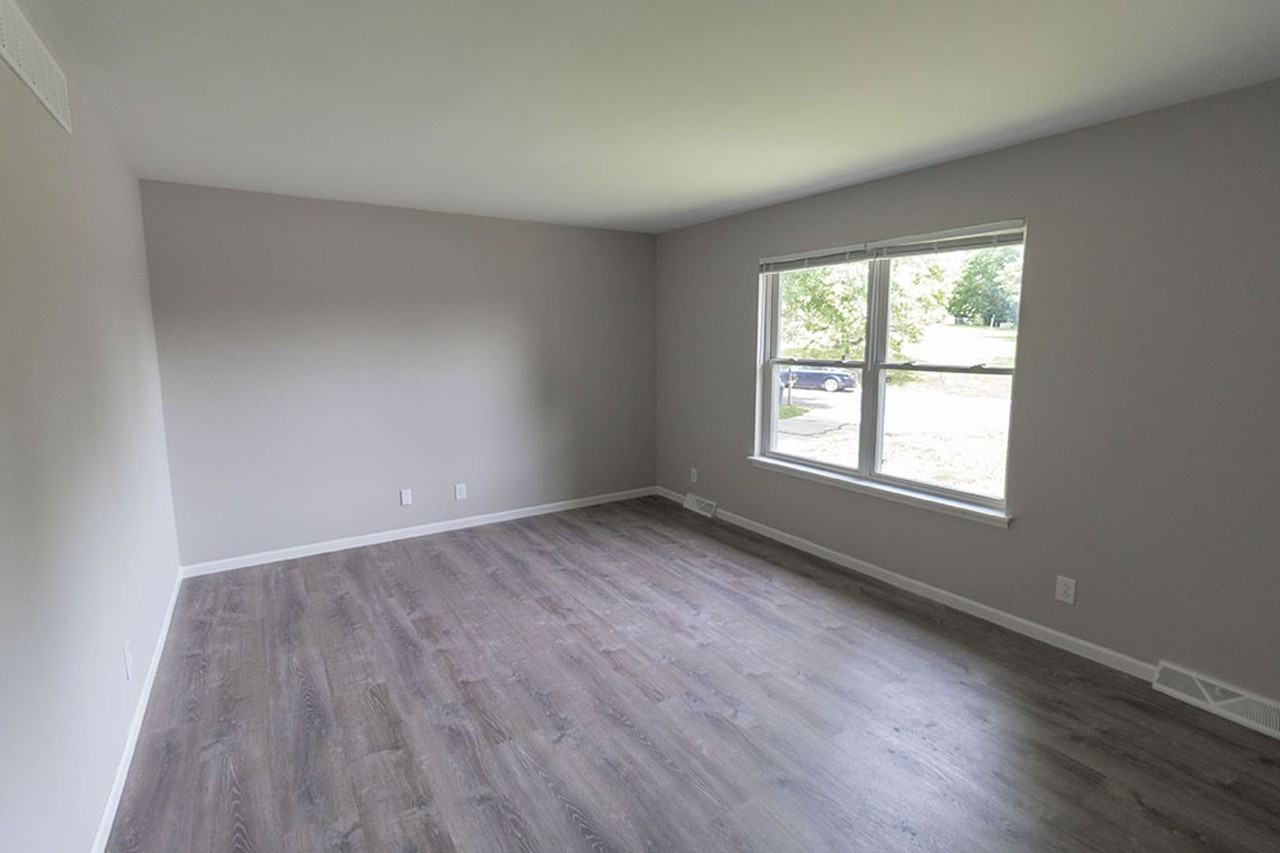 1321 S Roseta Ave - Photo 3 of 28