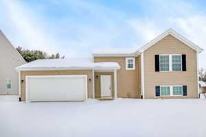 featured image of 1207 Pinewood Dr