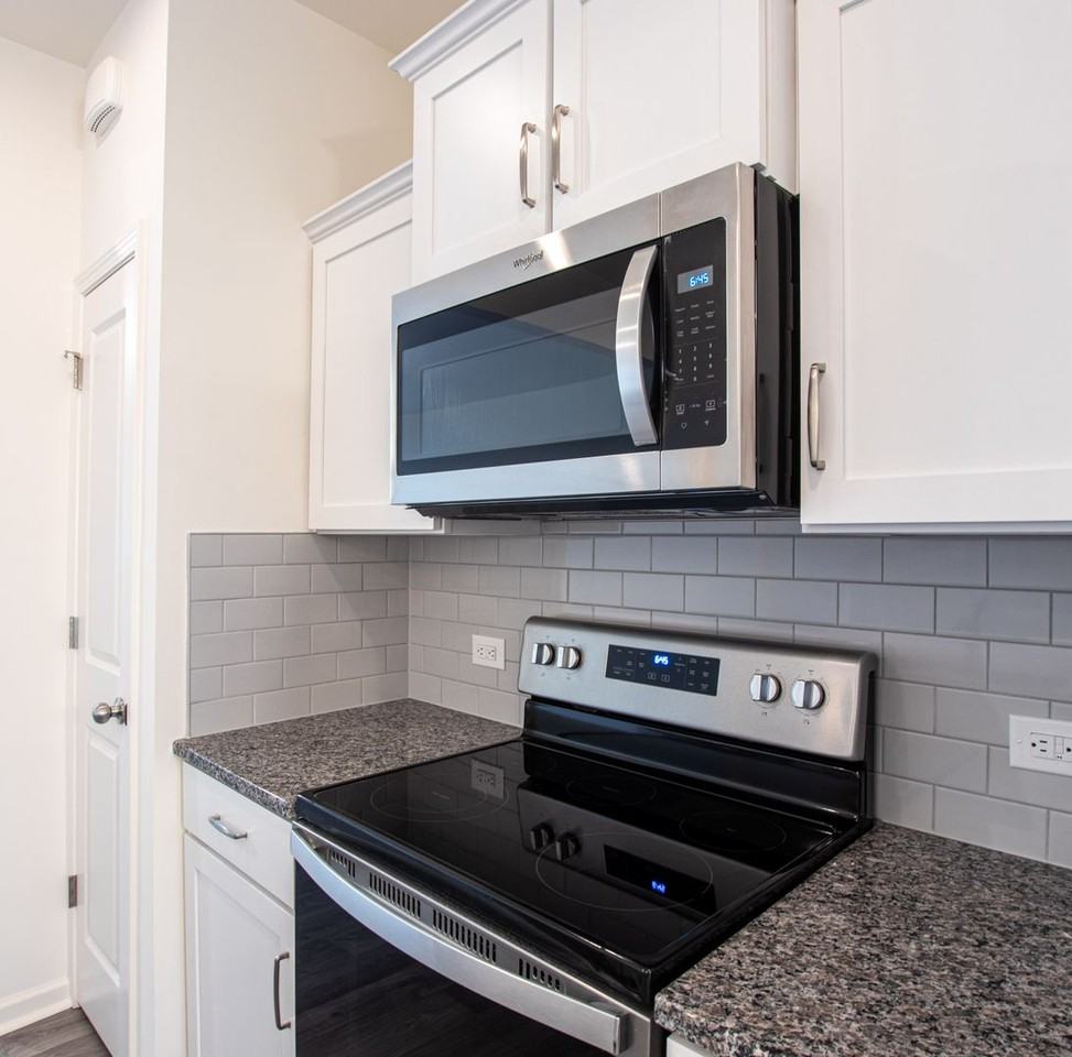 3914 Wagon Way - Photo 4 of 22