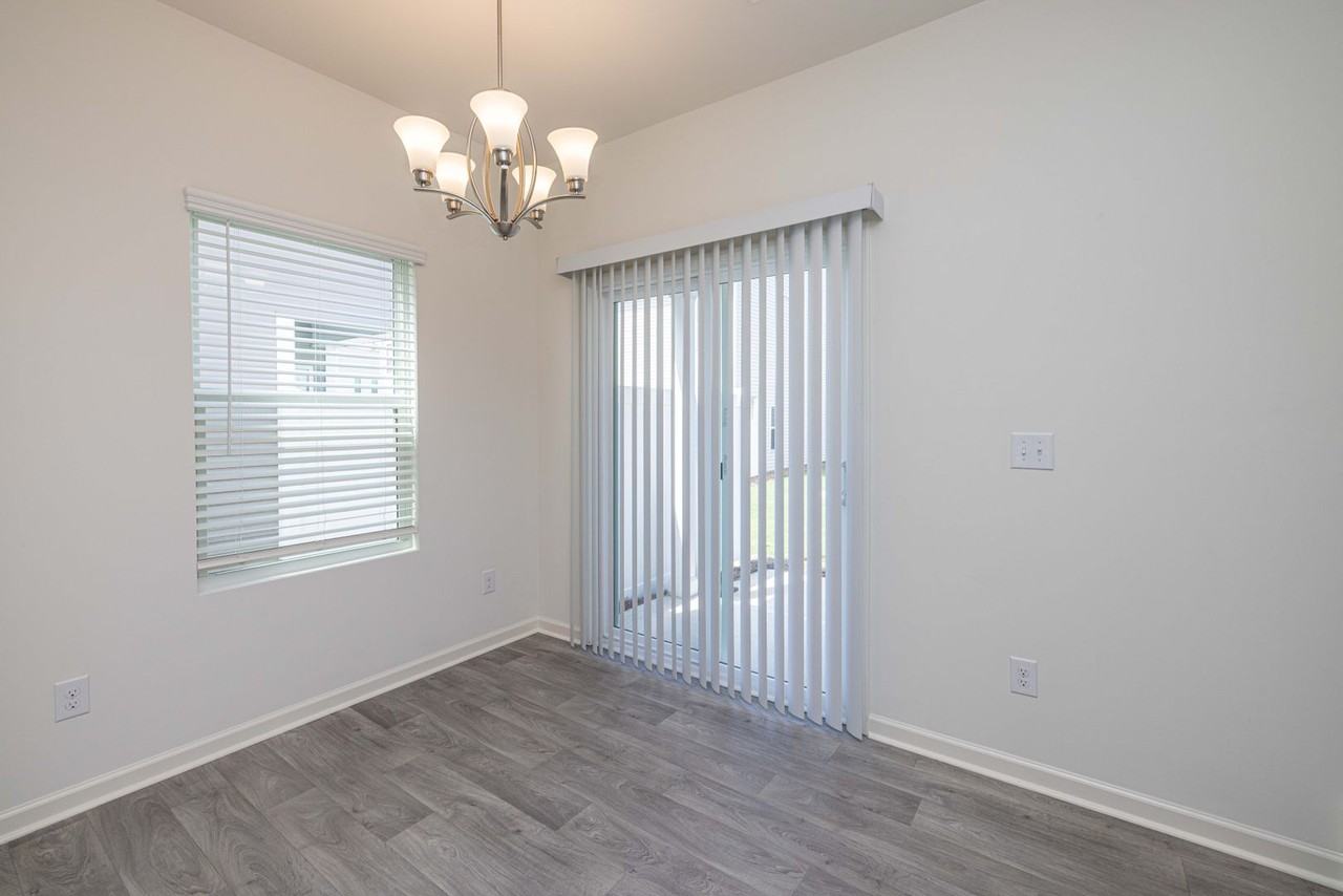 3914 Wagon Way - Photo 6 of 22