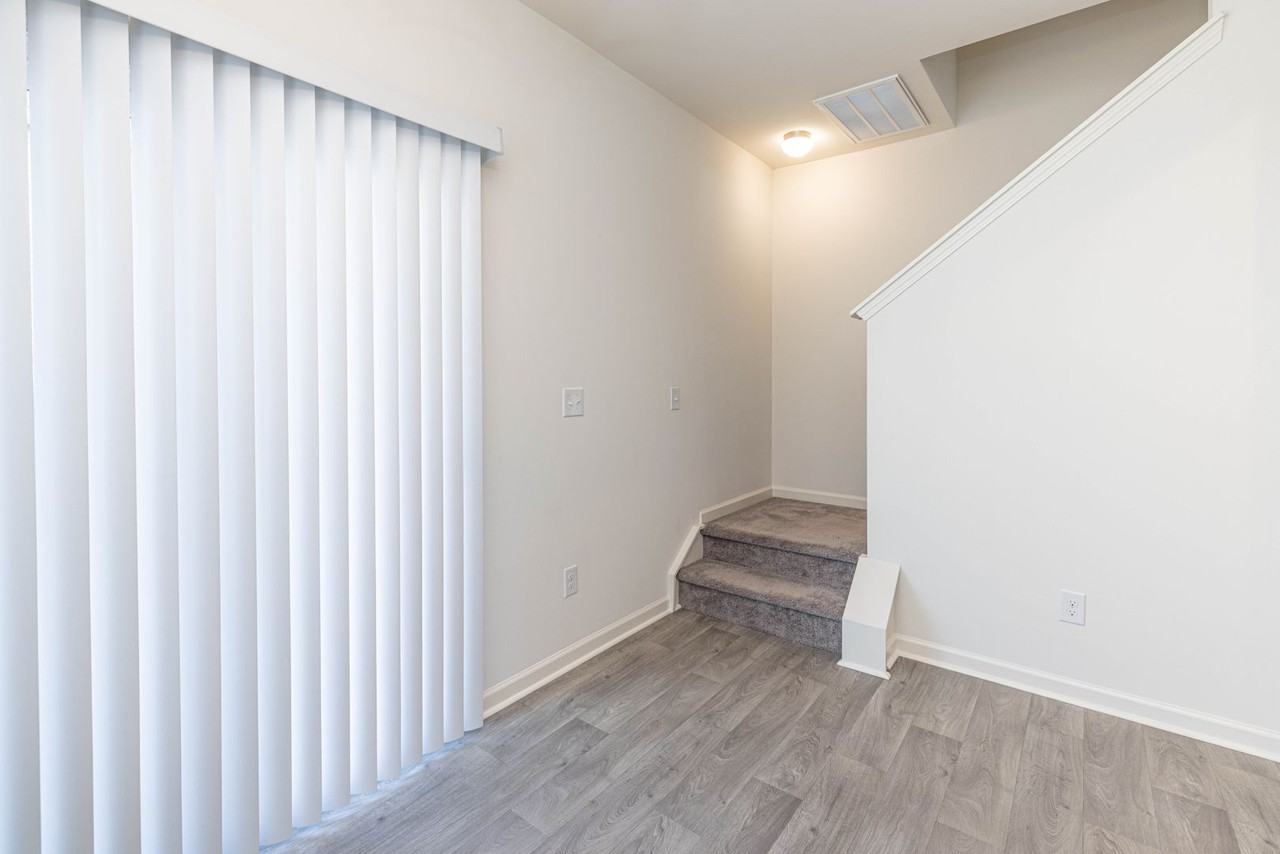 3914 Wagon Way - Photo 7 of 22