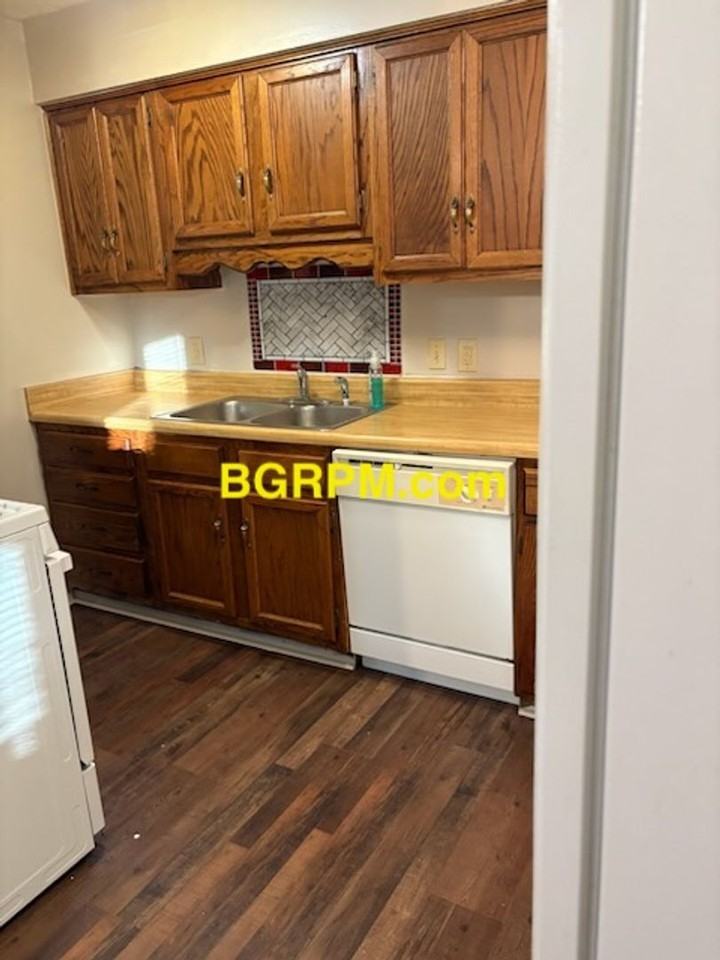 238 Kelso Rd - Photo 4 of 14