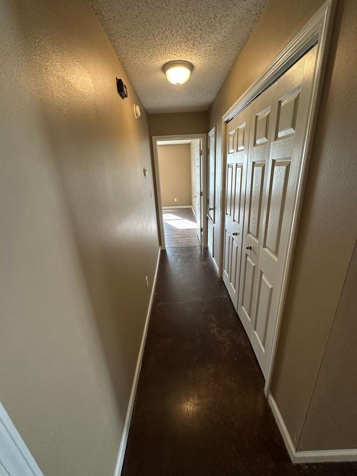 2008 Jackman St - Photo 7 of 10