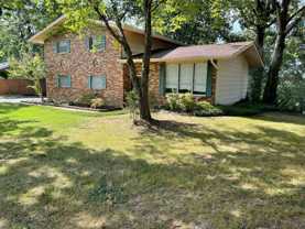 820 Sutton Dr - Photo 1 of 1