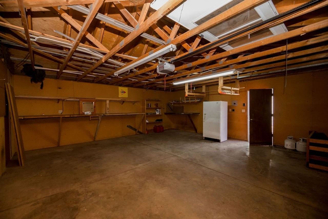 900 Kimball Rd - Photo 6 of 32