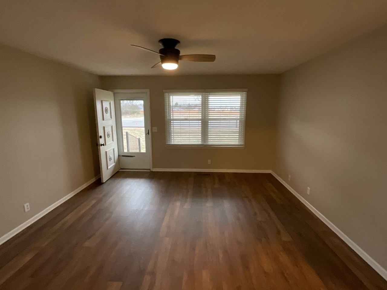 4627 Franklin Rd - Photo 2 of 8