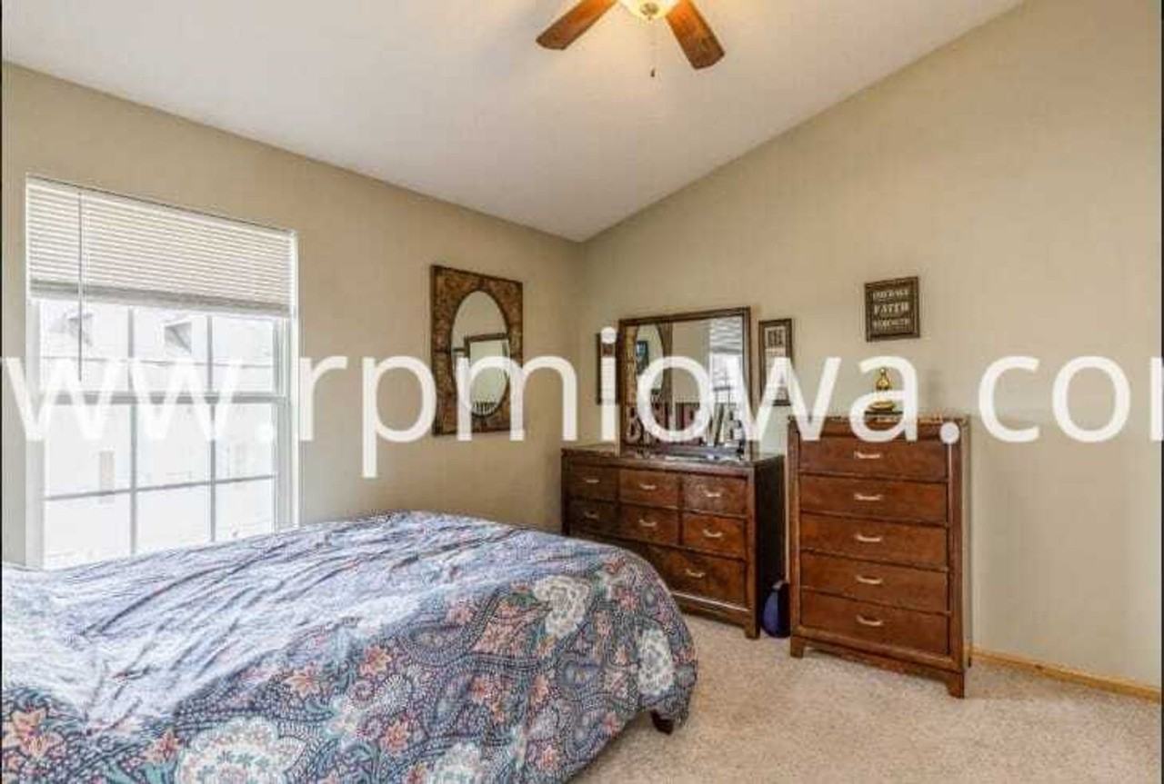 3204 Sw Sharmin Ln - Photo 2 of 15