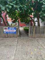 2206 Sarah St - Photo 1 of 1