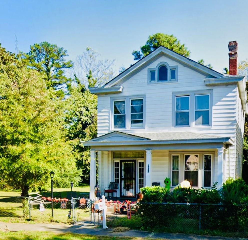 3511 1st Ave - Photo 3 of 50