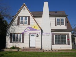 featured image of 1615 Arcade Blvd