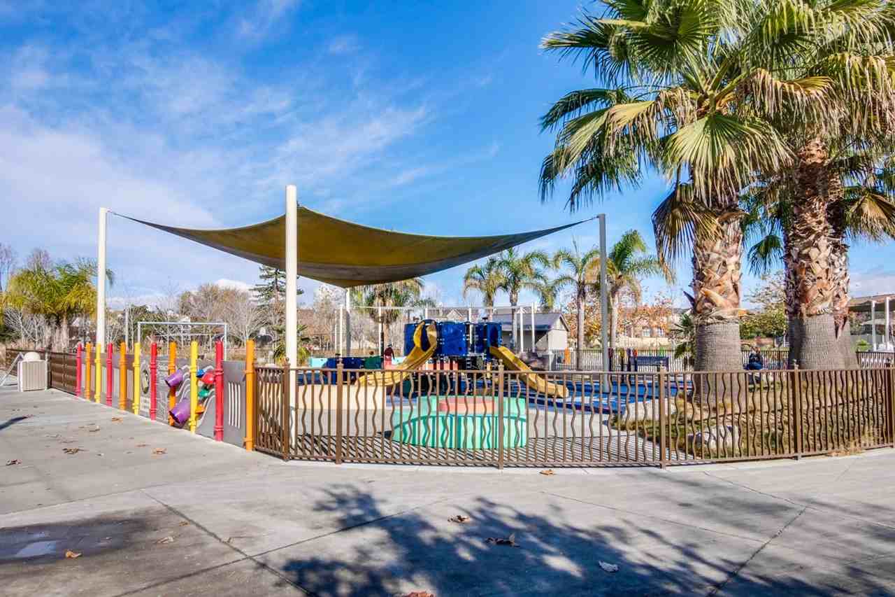 422 Topaz Ter - Photo 5 of 50