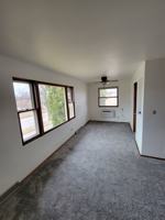 featured image of 1727 Silvercrest Dr